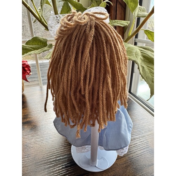 Precious Moments Dolls Of The Month January By Applause 10" with Stand - Picture 7 of 9